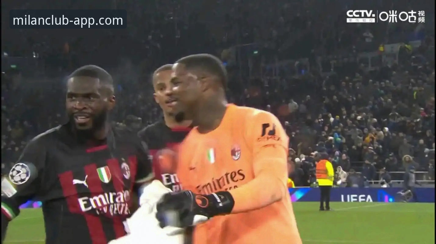 米兰最新版本下载 获取米兰官方最新版本APP的实用指南:解锁红黑军团数字新体验